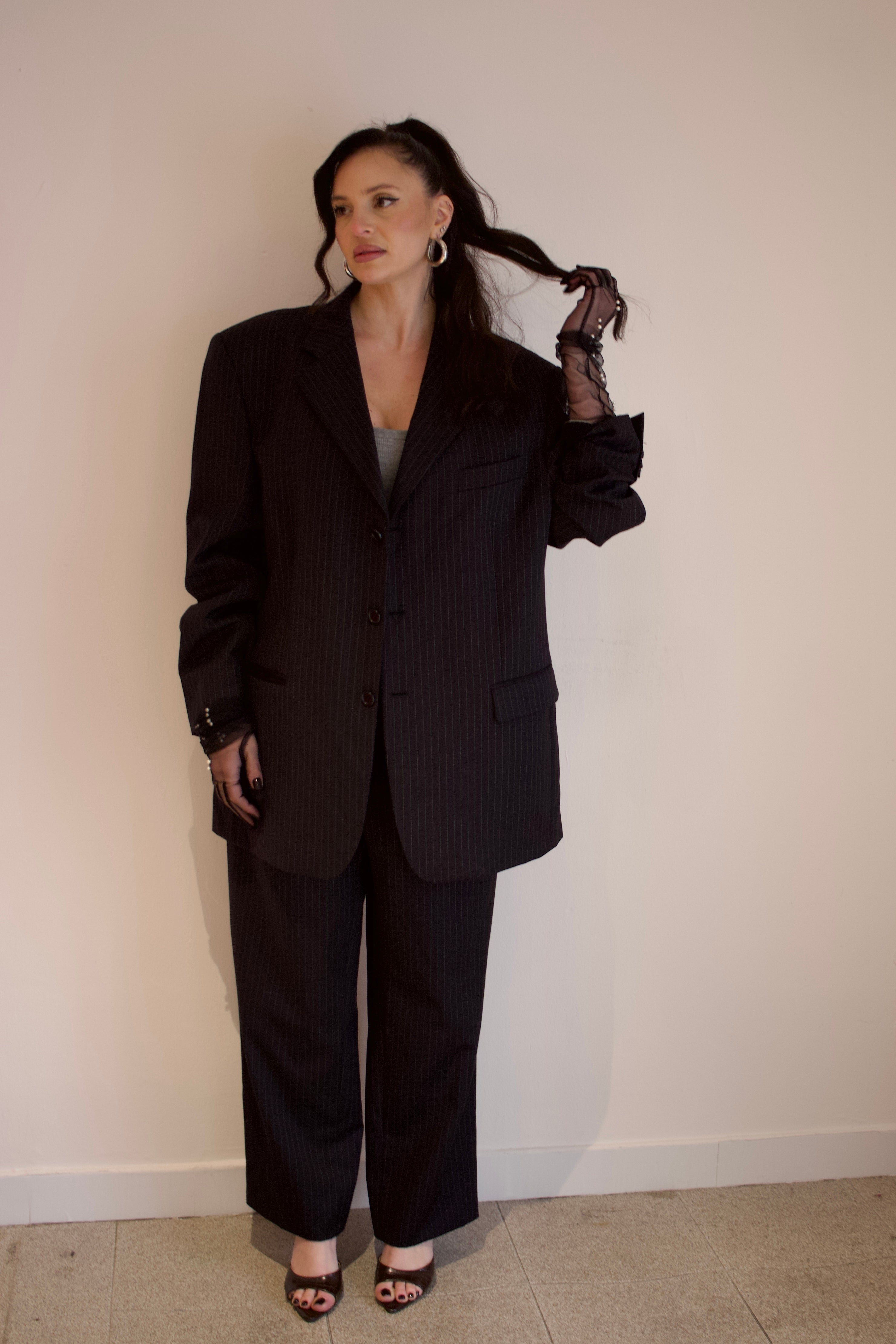 Tailleur nero gessato